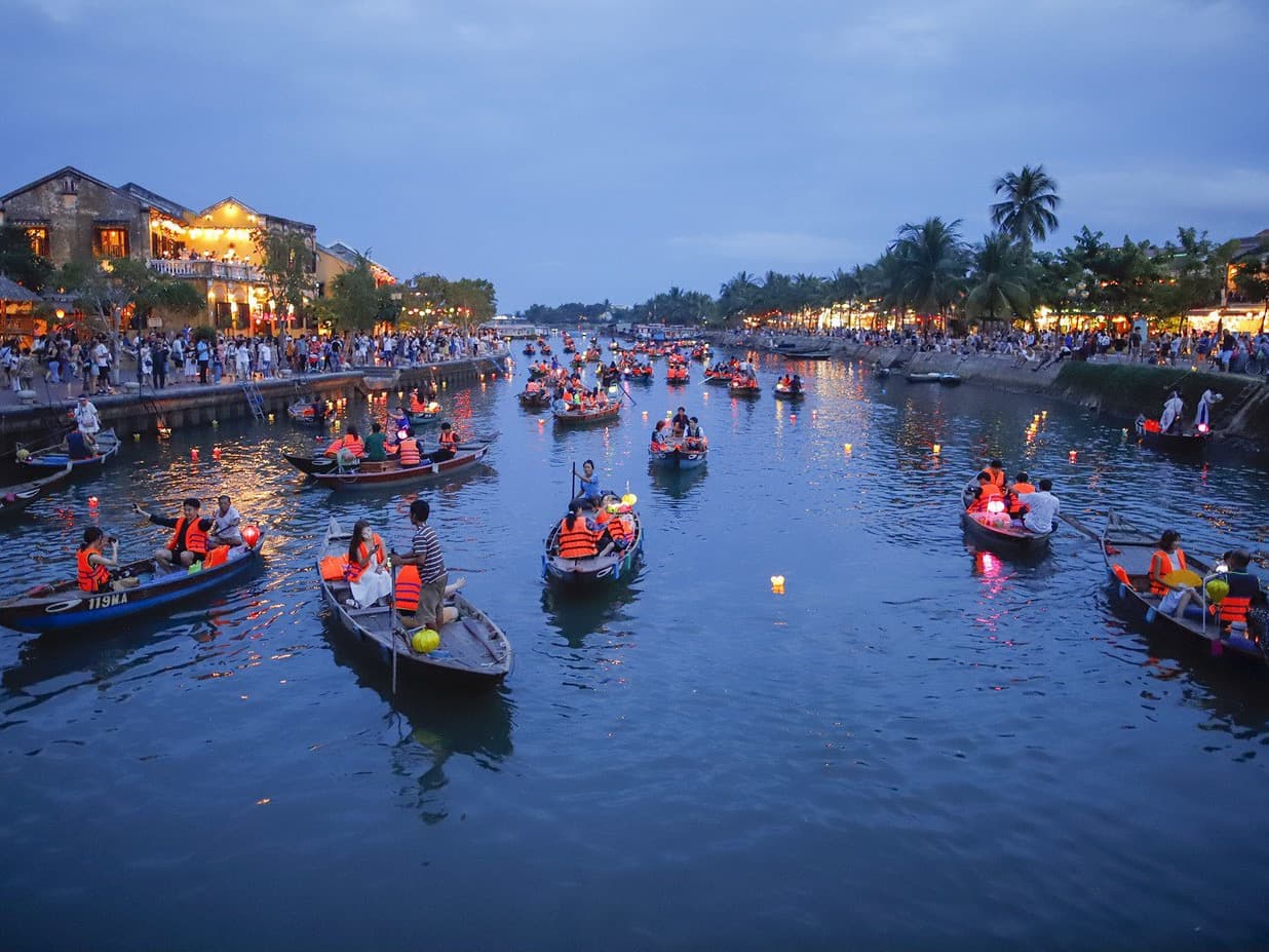 Da Nang to Hoi An: Mountains, Jungle & Lanterns photo 6