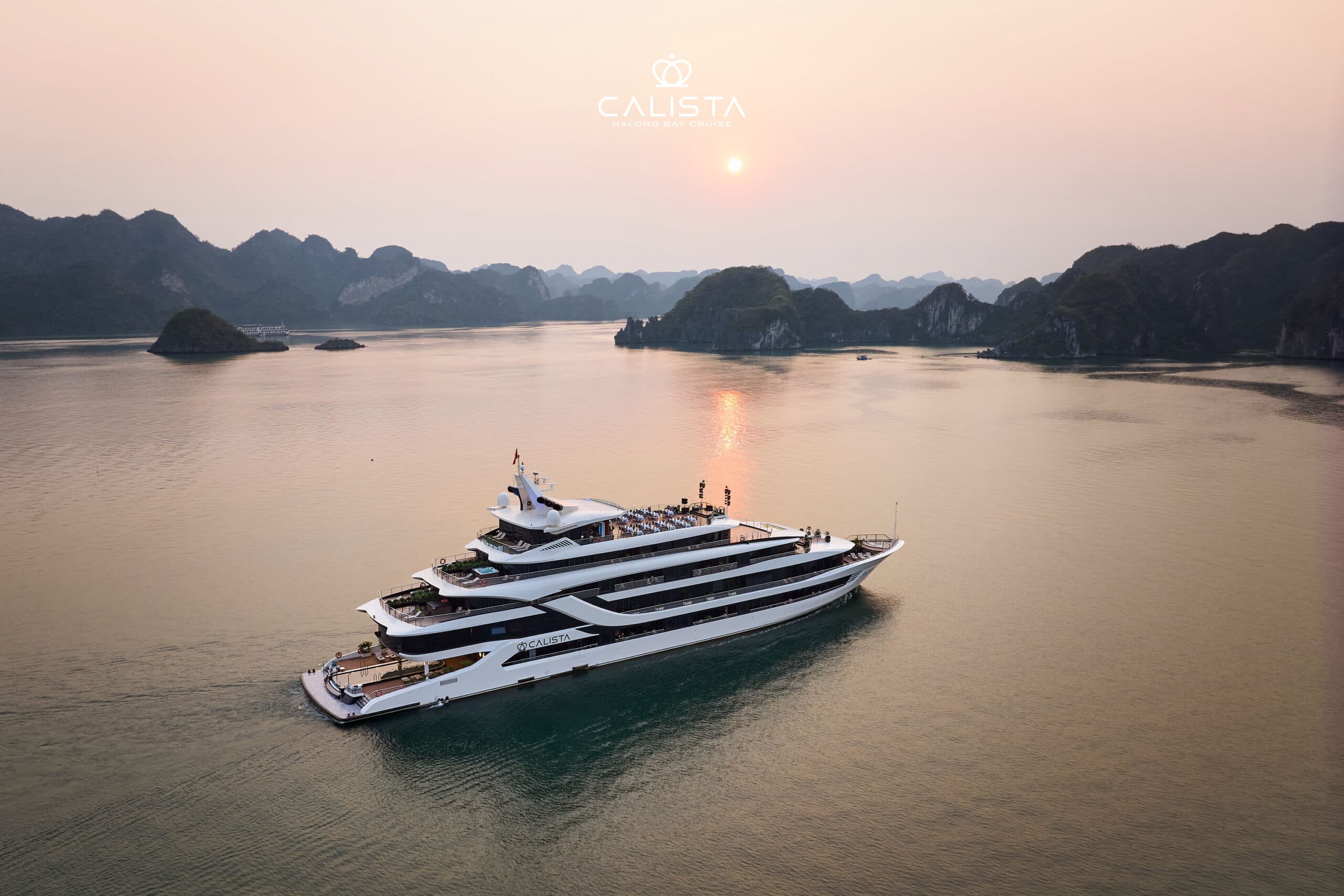 Ha Long Bay 6-Star Luxury Overnight Cruise - Ha Long, Quang Ninh